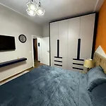 Ami Blloku Apartament