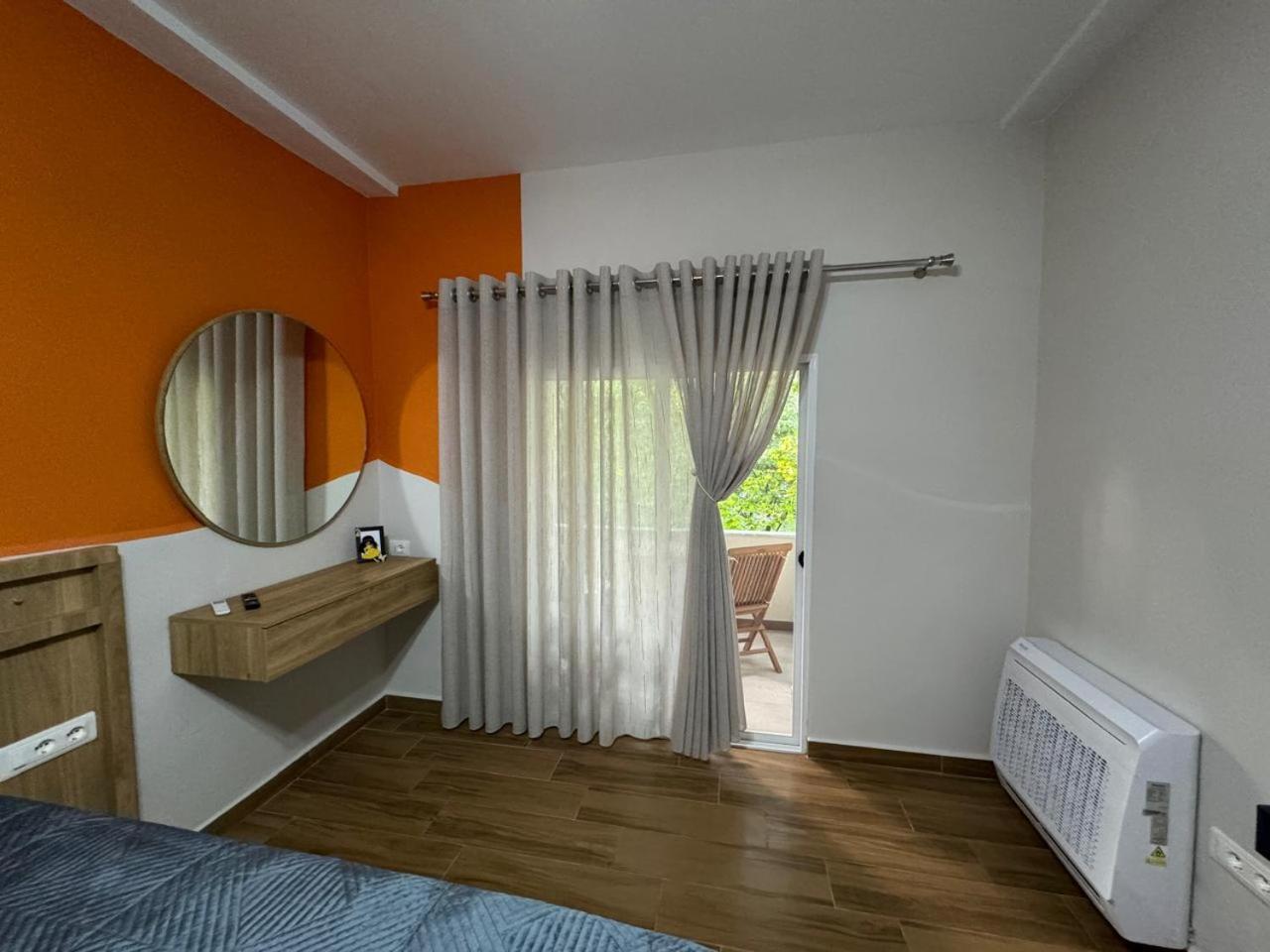 Ami Blloku Apartment *
